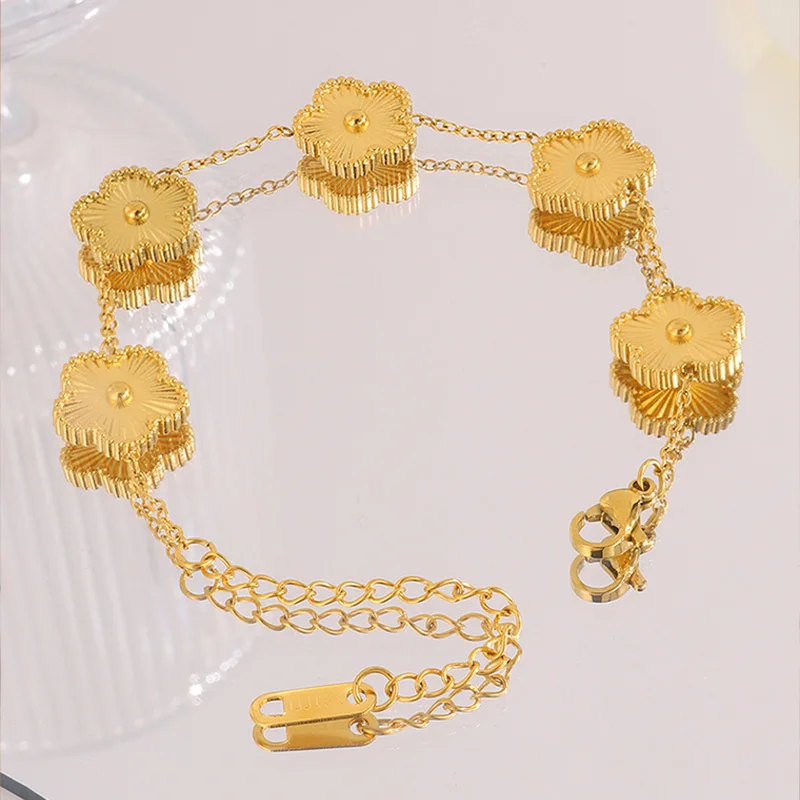 Stainless Steel Golden - Coated Jewelry Set: Exquisite Flower - Shaped Necklace, Bracelet & Earrings, Ideal Gift Choice