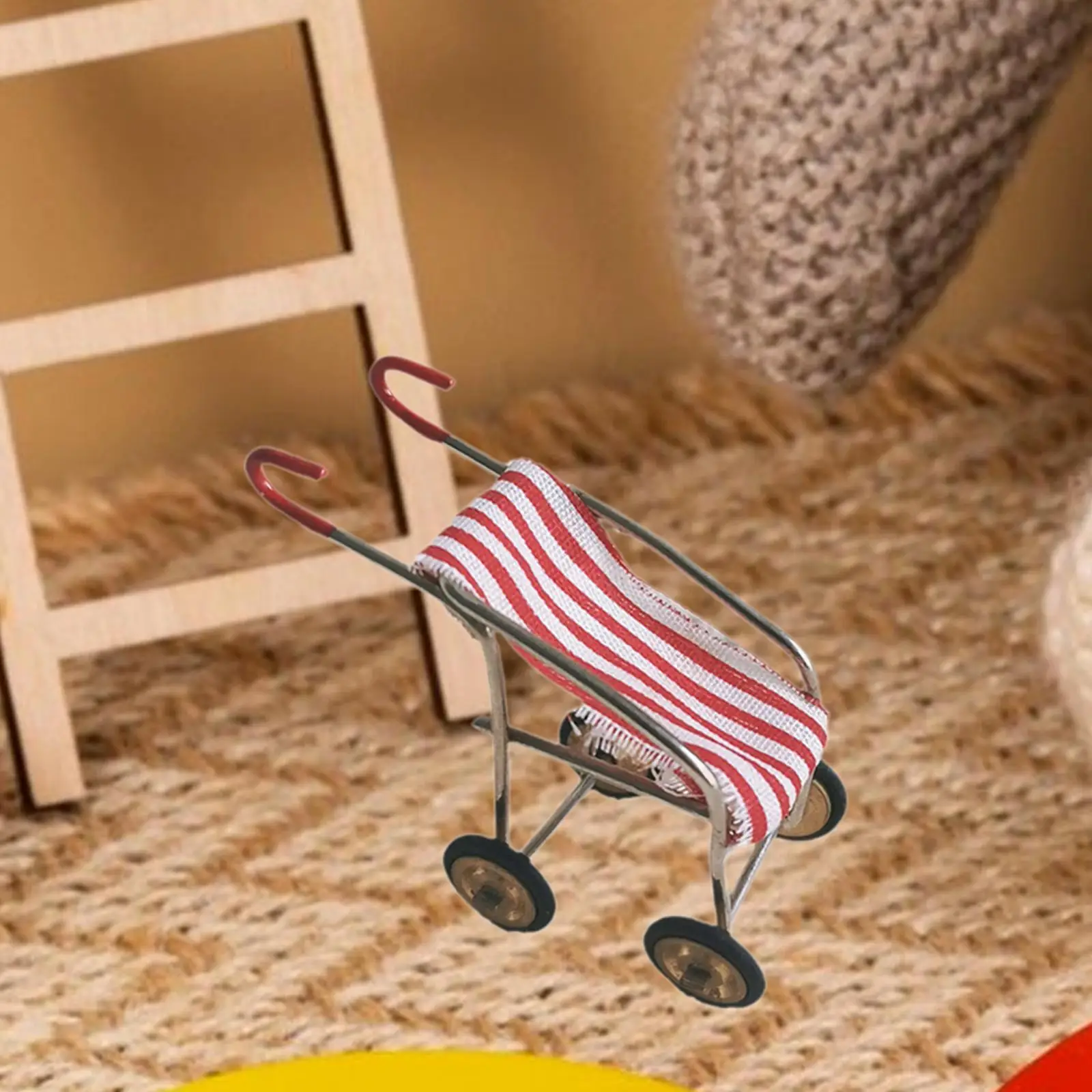 

Миниатюрная детская коляска для кукольного домика, аксессуары для кукольного домика, реквизит для фотосессий, очень маленькая