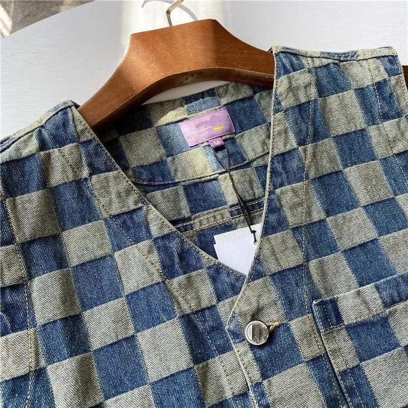 Vintage Denim Plaid Vest Men New Casual Single Breasted Sleeveless Waistcoat Spring Summer V-Neck Pocket Jeans Chaleco Hombre