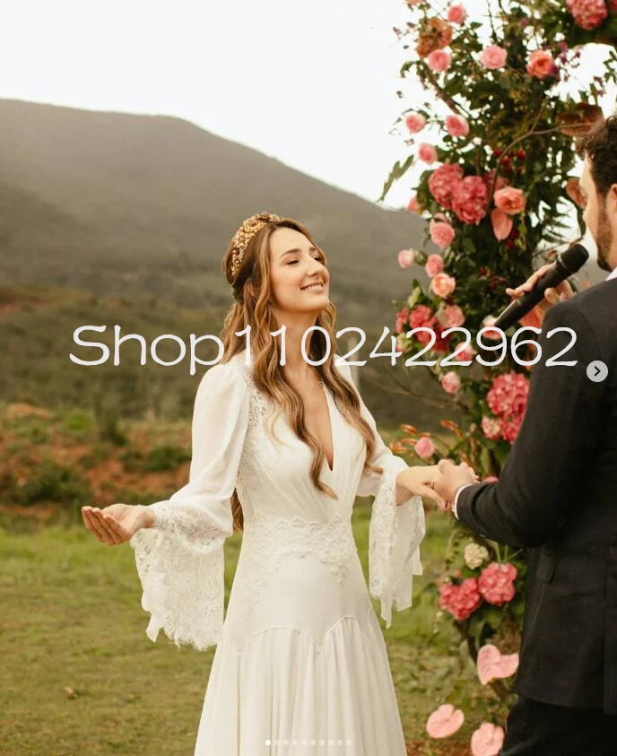 Rustic Bohemain Country Long Sleeve Wedding Dresses Fairytail Lace Chiffon V-neck Full length Forst Bridal Dress Outfit