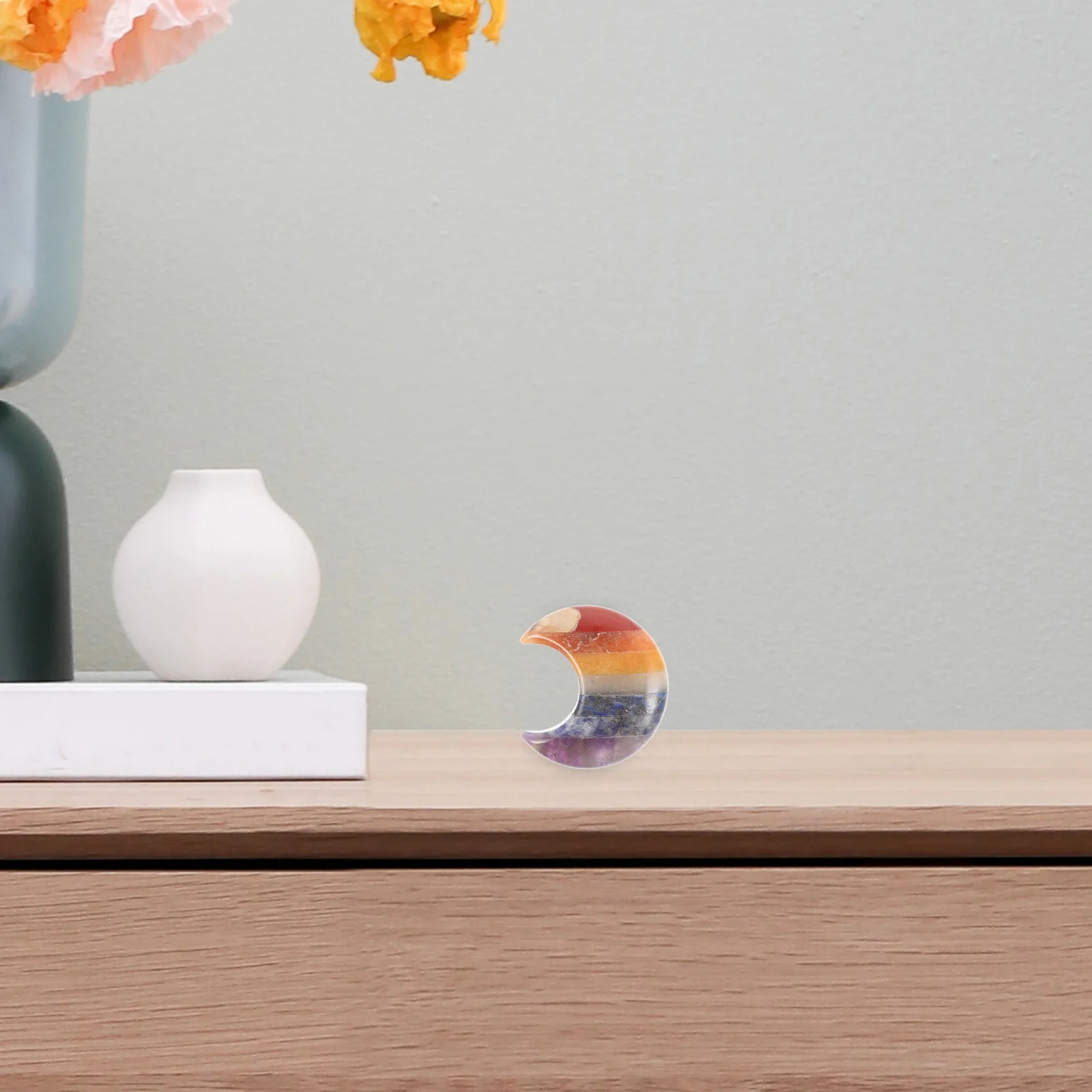 

Creative Crystal Moon Desktop Ornament Exquisite Meditation Craft Home Decoration Energy Enhancing Bright Decorative Moon