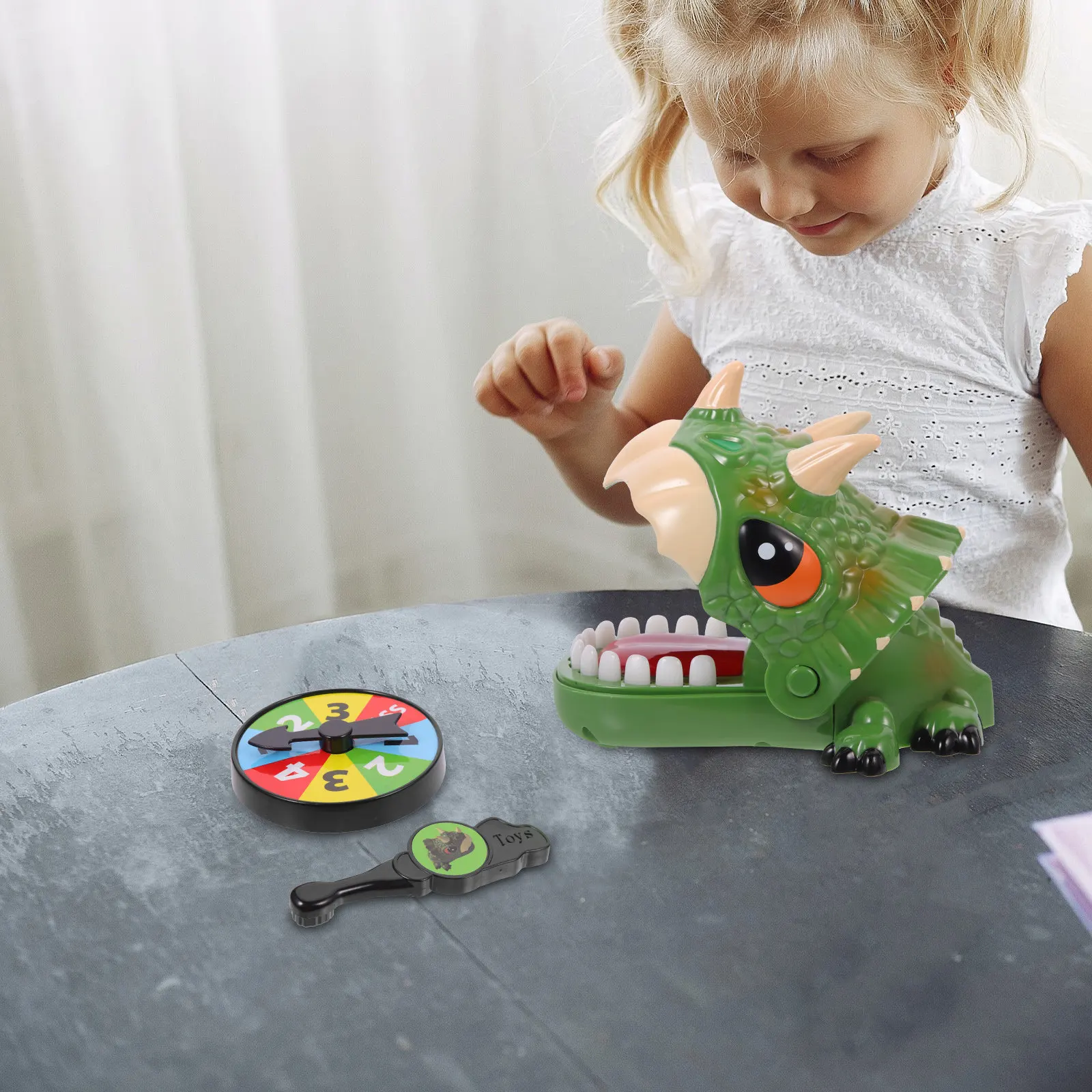 1set-biting-finger-game-creative-tricky-party-favor-funny-kids-finger-gaming-action-figure-for-children-toddlers