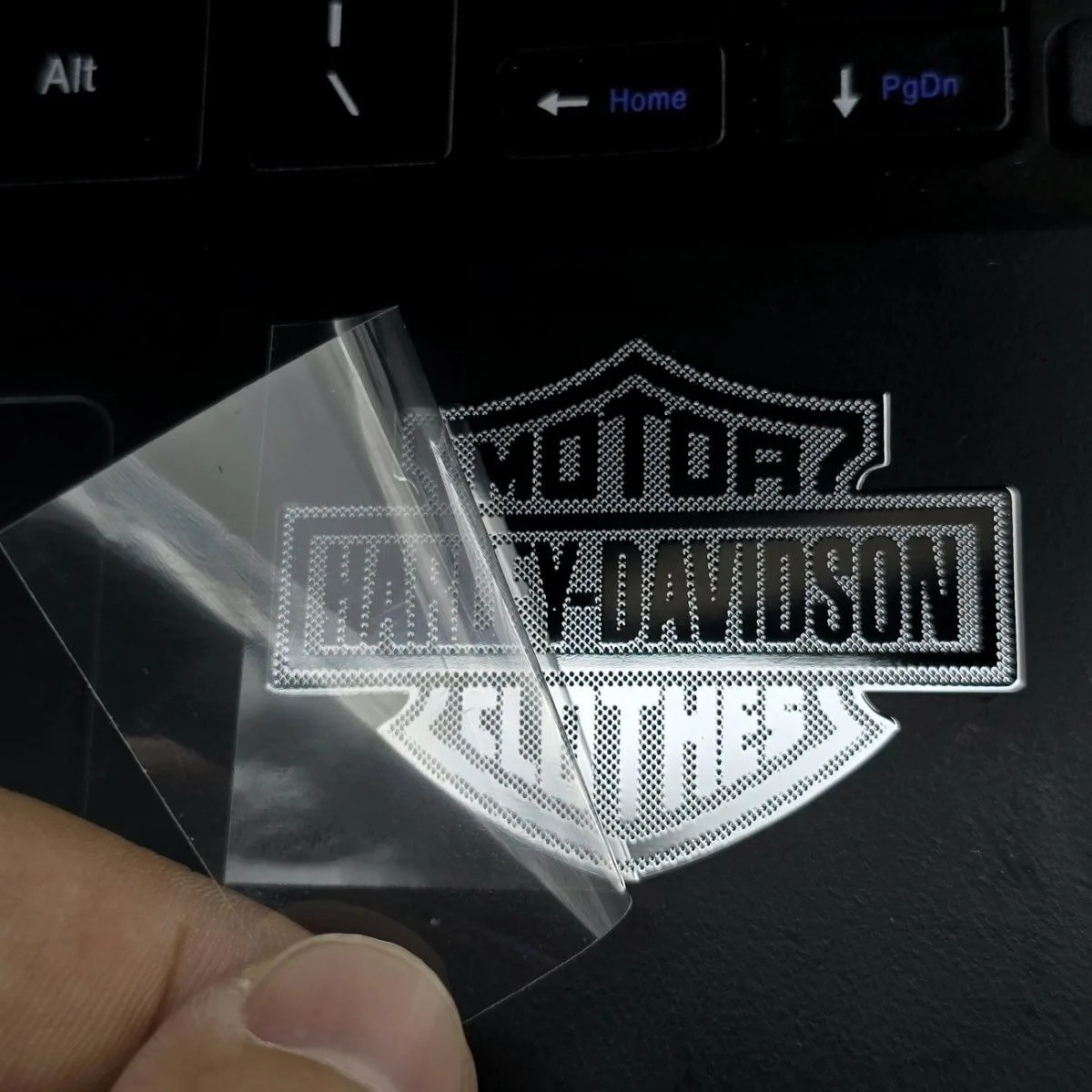 Рисунок 3 - Ретро индивидуальный металлический логотип