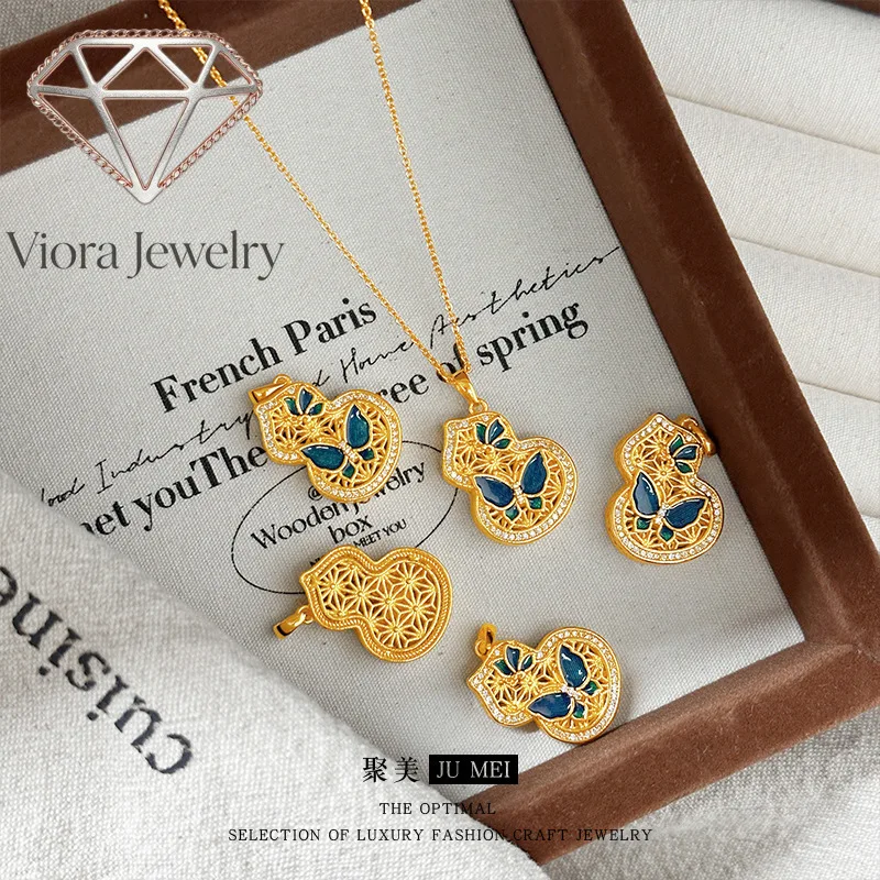 

Viora Jewelry 9999 24K real gold new Chinese style design sense hollow filament metallic glue butterfly gourd pendant women's ne