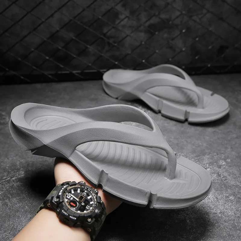 Flip-flops men's slippers anti-slip clip drag beach shoes plus size