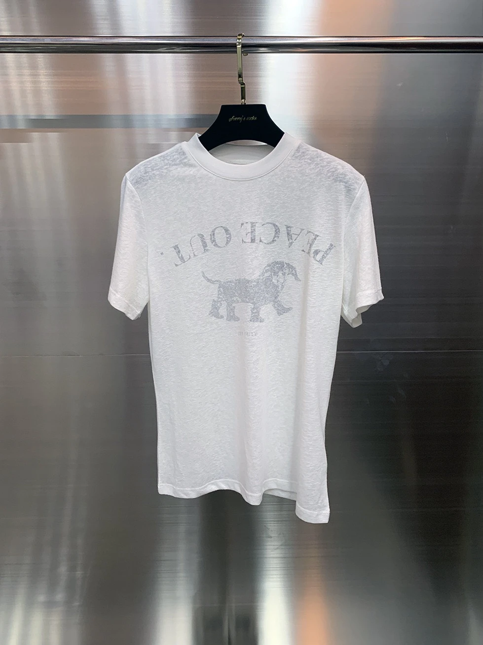 

Новая летняя повседневная легкая хлопковая футболка свободного кроя с простым принтом, удобный белый топ для женщин, модель 2025 года, для повседневной носки