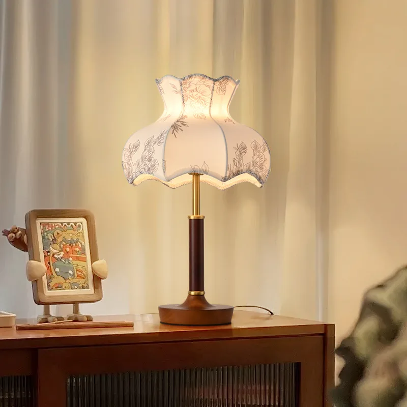 

French Vintage Wooden Base LED E27 Table Lamp Printing Fabric Lampshade Living Room Bedroom Restaurant Office Desk Light Fixture