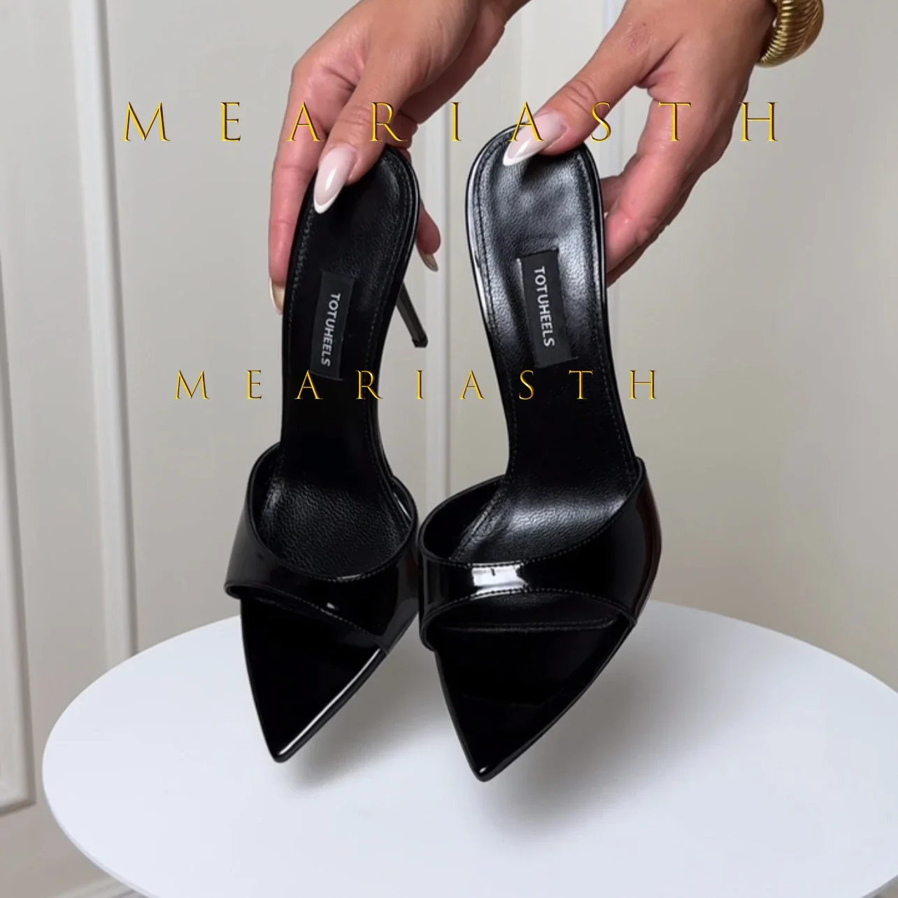 

2025 Summer New Pointed toe Naked Red Bottom High Heels Sexy Red Half Slippers Women's Thin Heels Open toed Simple Sandals