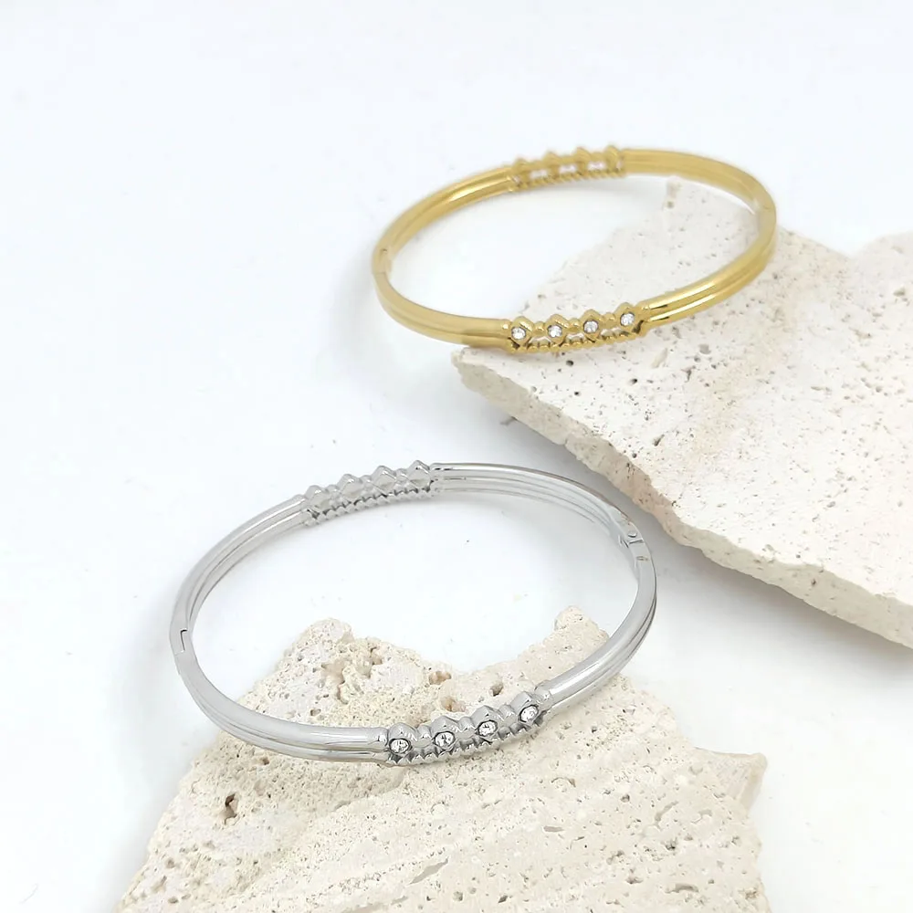 

Gold Beaded Crystal Hinged Bangle Set for Women, Stainless Steel Luxury Jewelry Gift for Daily Party Wear