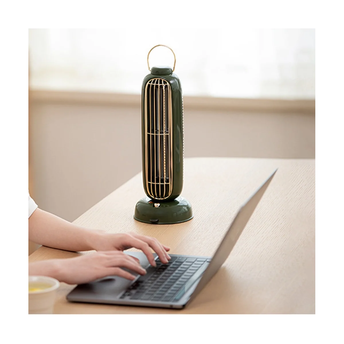 USB Tower Fan 3600MAh Battery Rechargeable Aromatherapy Leafless Tower Fan Portable Desktop Air Cooler Study -B