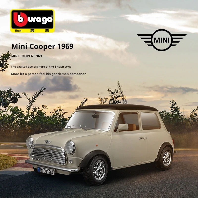 MiniCooper Mini Cooper alloy car model is 1:18 higher than that of the United States. Four-door zinc alloy ornaments simulate me