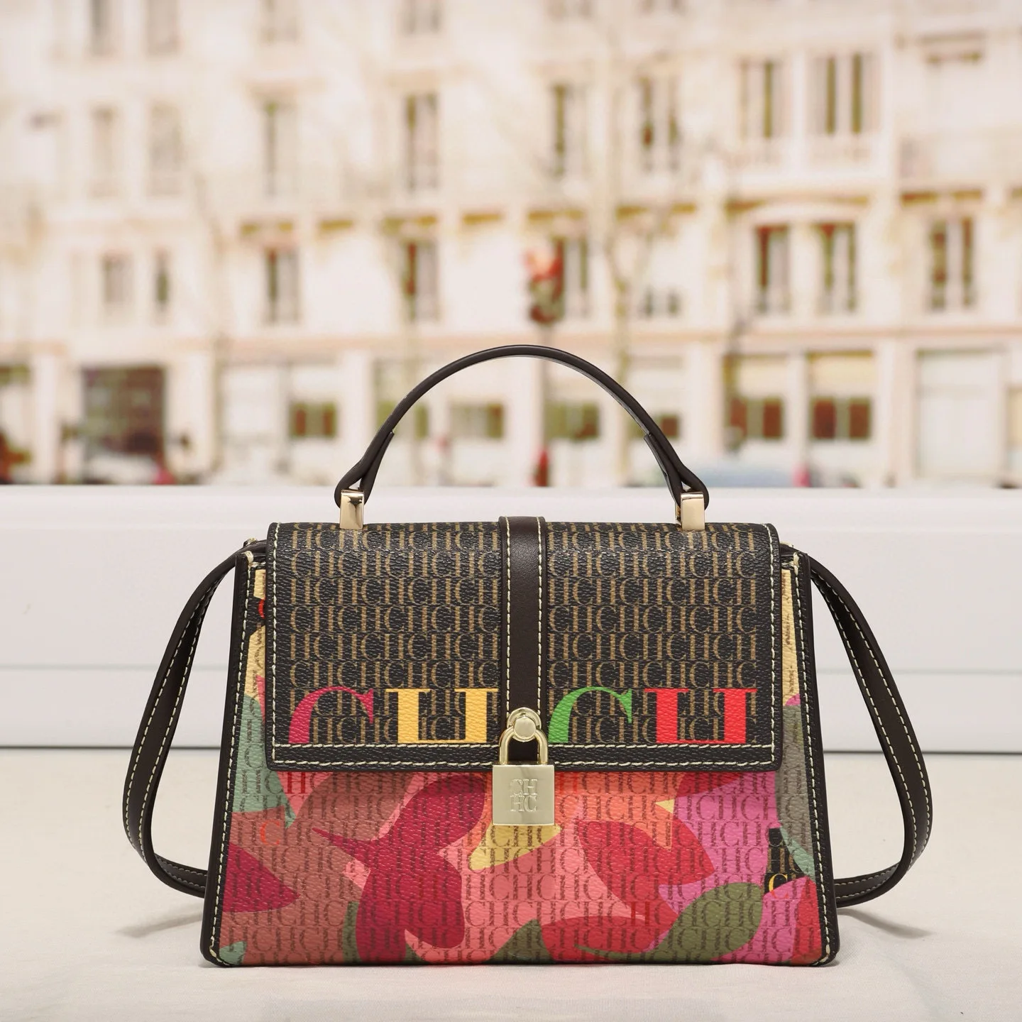 New CH Fashion Versatile Handbag Versatile Women's Bag Niche Retro Messenger Small Square Bag