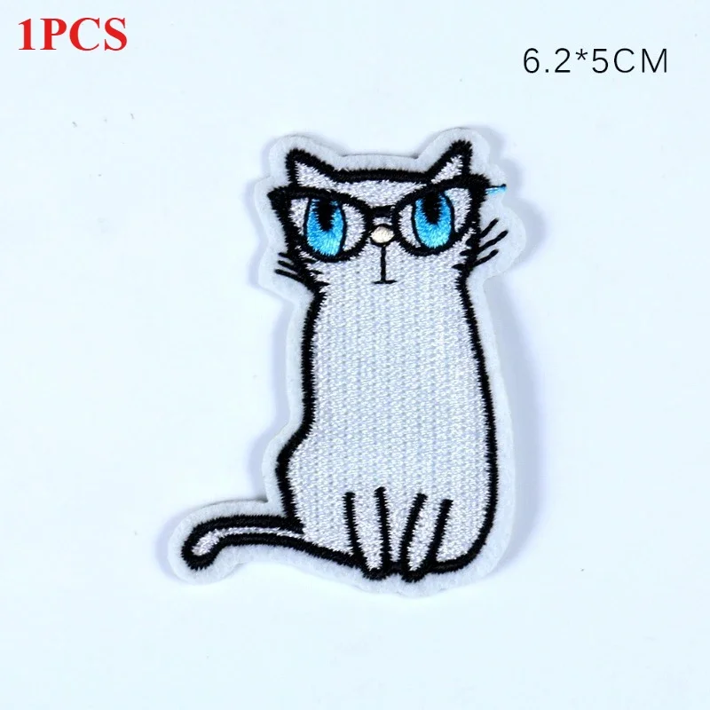 

Cartoon Burnt Edge Boundless Cloth Sticker Donut Cat Lucky Cat Box Cat Adhesive Clothing Accessories Patches Patch Anime Pride