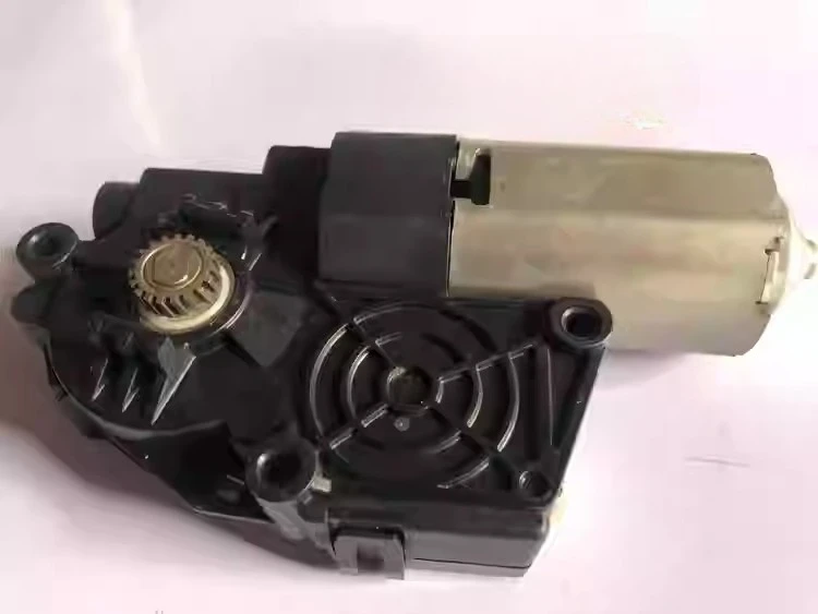 

Для Hyundai IX45 Grand: Мотор стеклоподъемника люка, 1 шт.