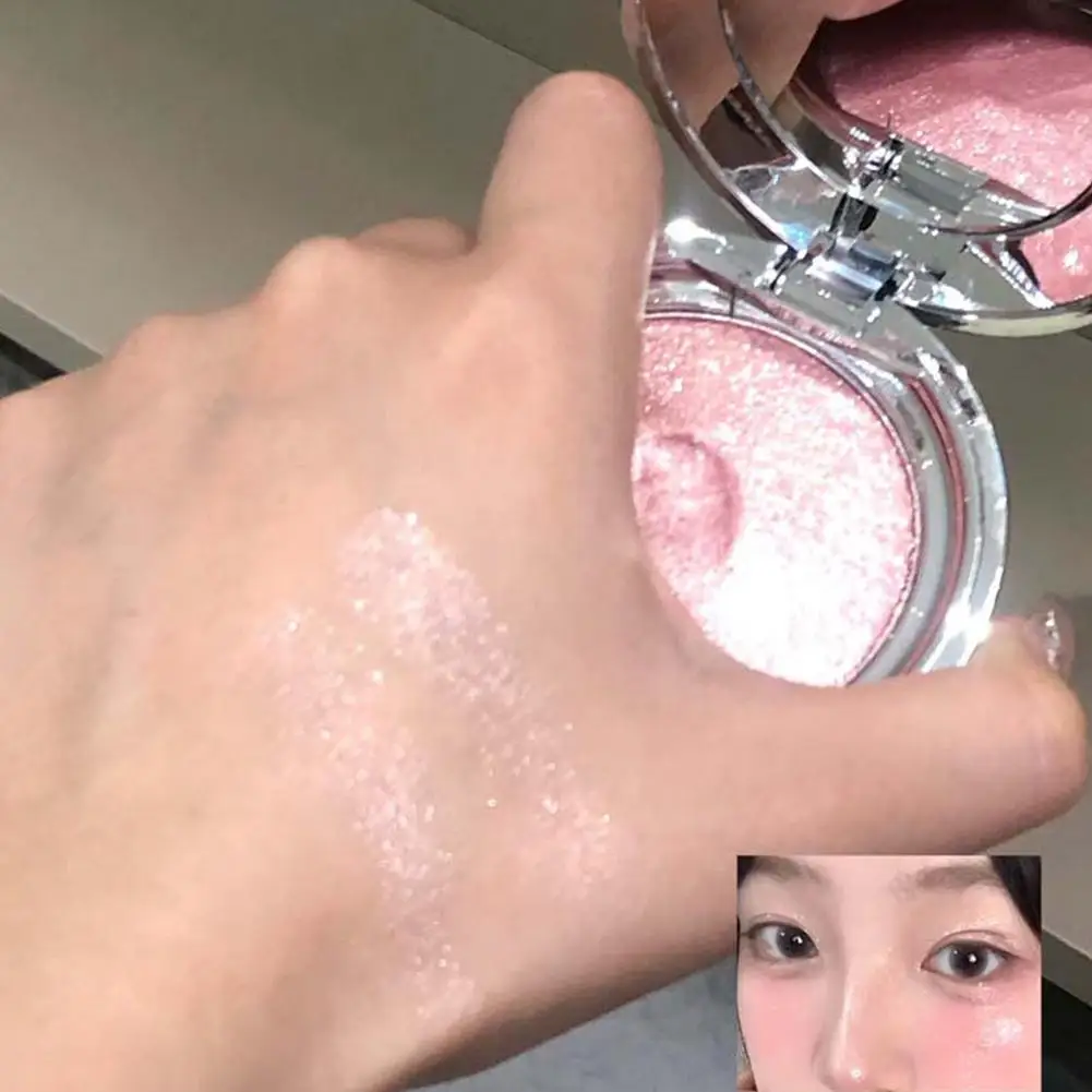 كريم هايلايتر، مسحوق لامع مشع، ناعم مع نسيج هريس البطاطس، يدوم طويلاً، غير يتقشى للتسليط الضوء