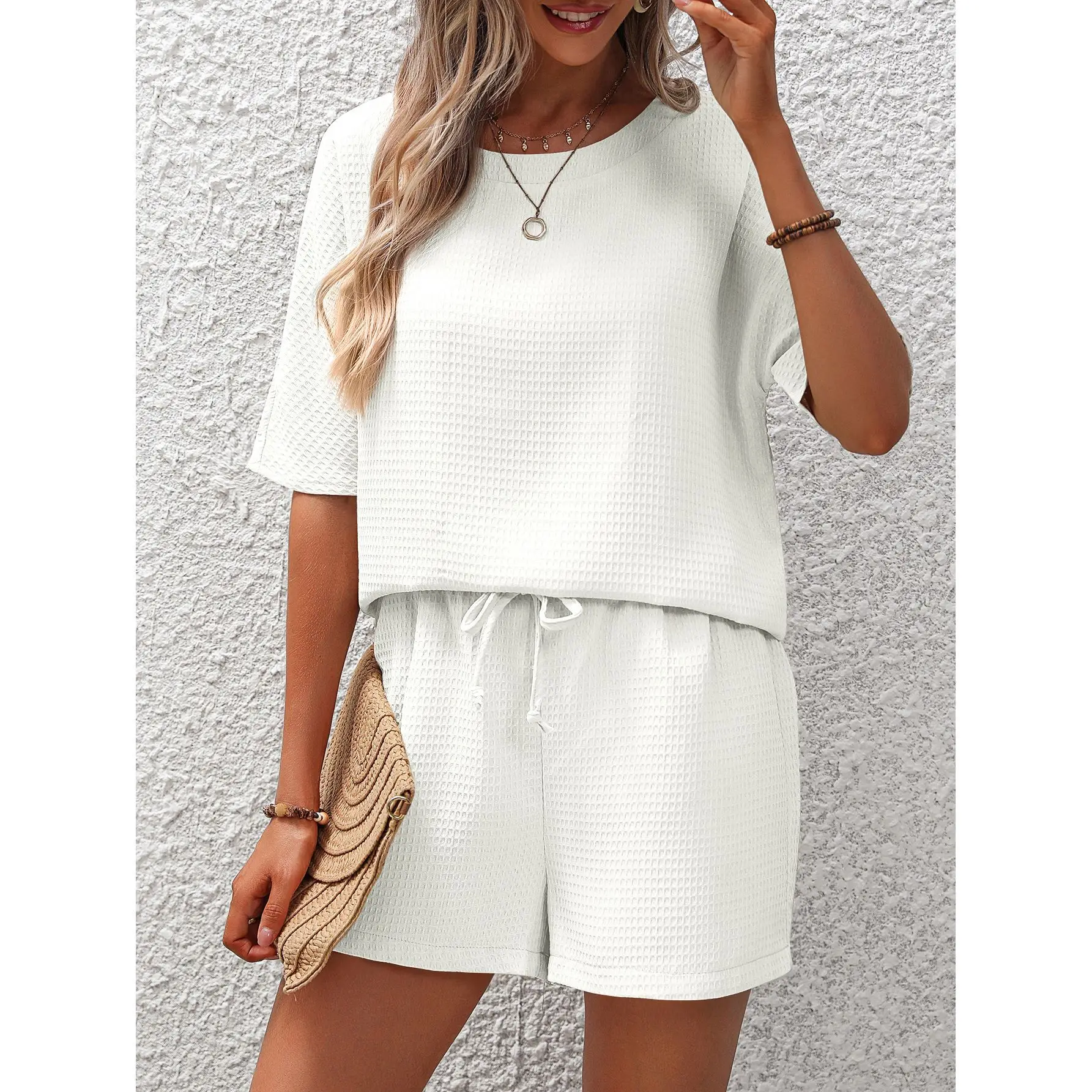 

Summer Short-sleeved Suit For Women New Fashion Round Neck Solid Color Foreign Style Bat Shirt 2024 Lace-up Shorts Two-piece Set