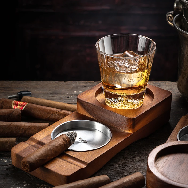 

2024 Wood Cigar Ashtray With Whiskey Glass Holder Whiskey Tray Cigar Holder Desk Accessories for Bar Home Decoration Ash Tray