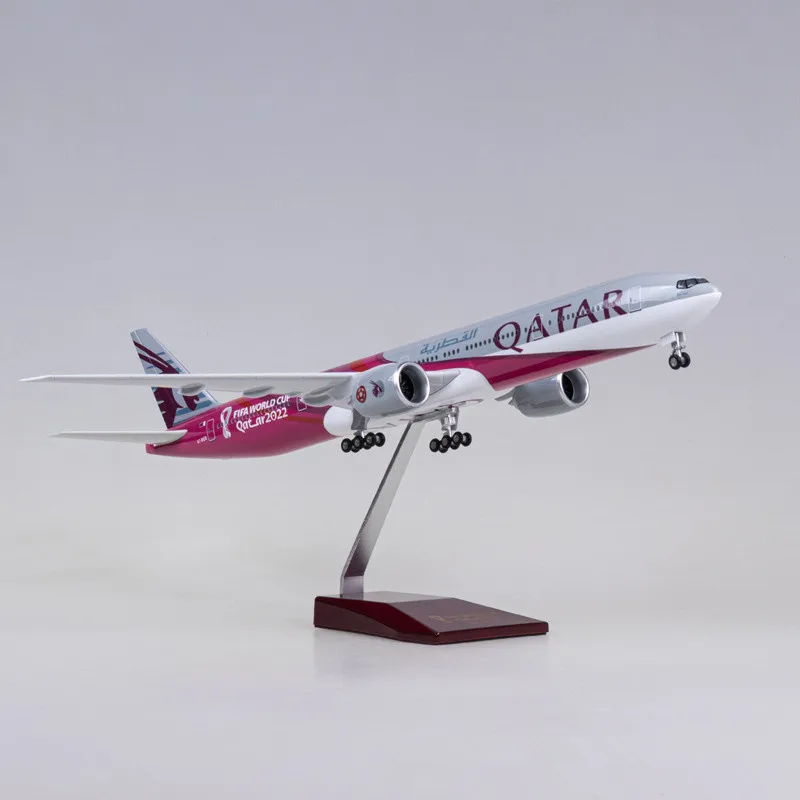 

47CM 1:157 Scale Model 2022 Qatar Airways 777 Airliner With Light Football Diecast Resin Aircraft Collection Display Toys Gift