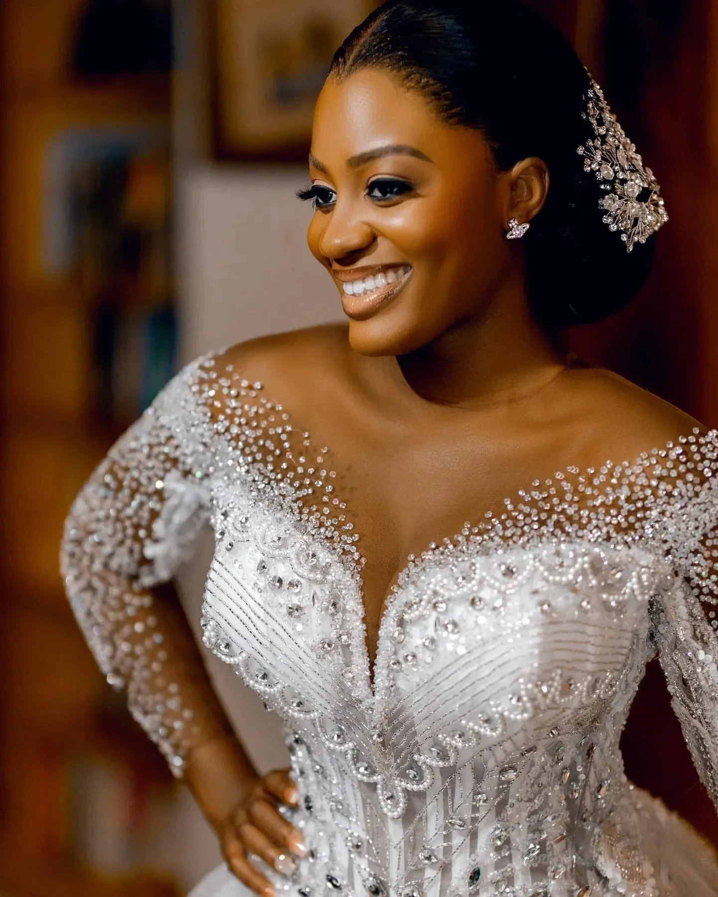Customized Arabic Plus Size Ivory Lace Mermaid Wedding Dresses Sheer Full Sleeves Rhinestones Beaded Detachable