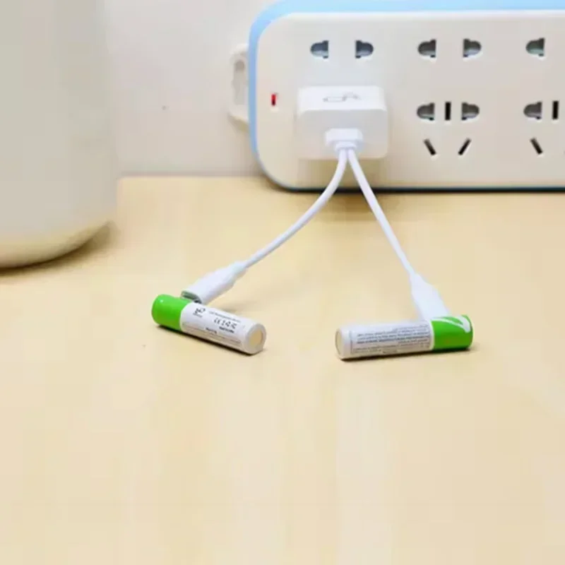 

USB AAA Rechargeable lithium Battery 3000Mah Large Capacity 1.5V Suitable for Remote Control/Camera/Mouse, Type-C Fast Charging
