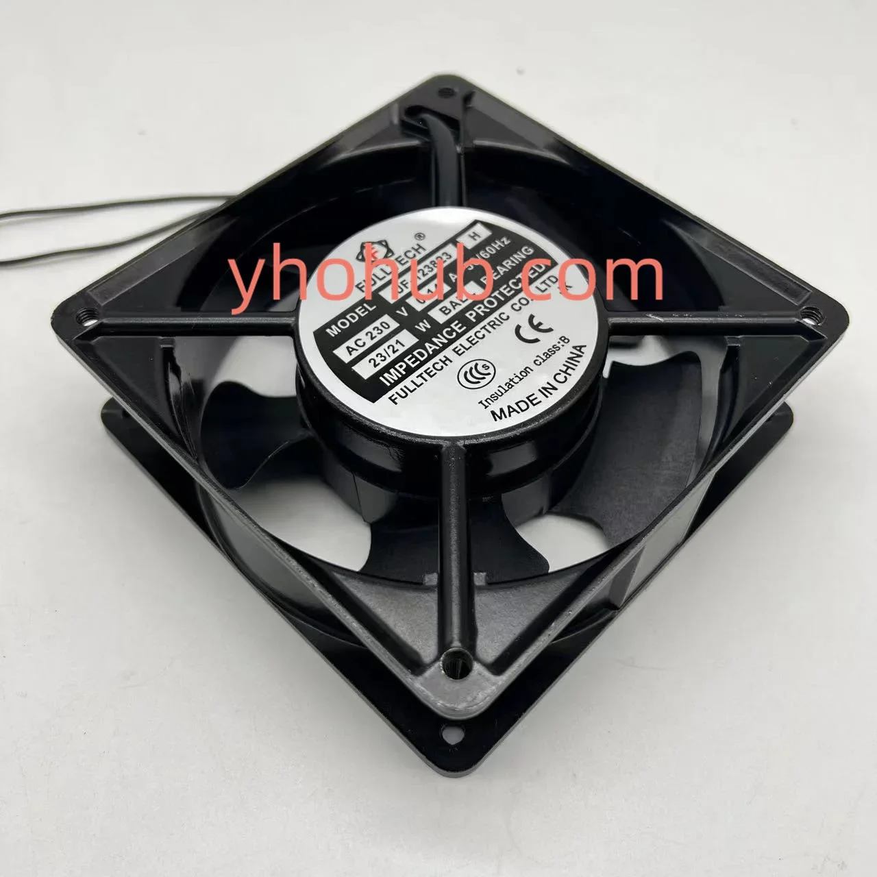 

FULLTECH UF-123823H Server Cooling Fan AC 230V 0.14A 120x120x38mm 2-Wire