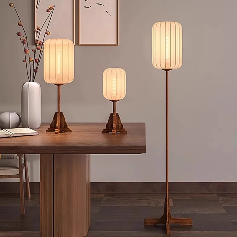 

New Chinese floor lamp Zen tea room retro high-end designer bed and breakfast bedroom bedside ambient light