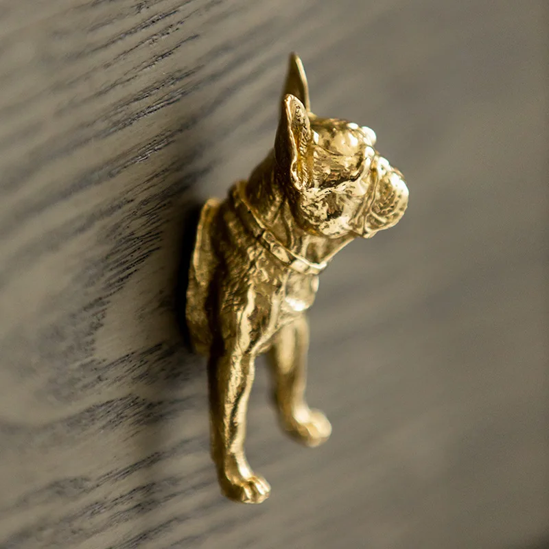 Brass Animal Molding Knobs for Furniture Light Luxury Single Hole Cabinet Knobs and Handles Dresser Drawers Wardrobe Door Knob