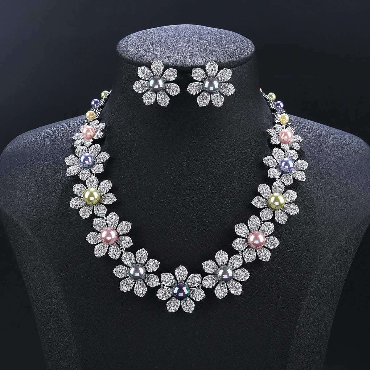Luxury Cubic Zirconia Colors Pearl  Flower Necklace Earrings Jewelry Sets Luxury Bridal Wedding Accessories CN11511