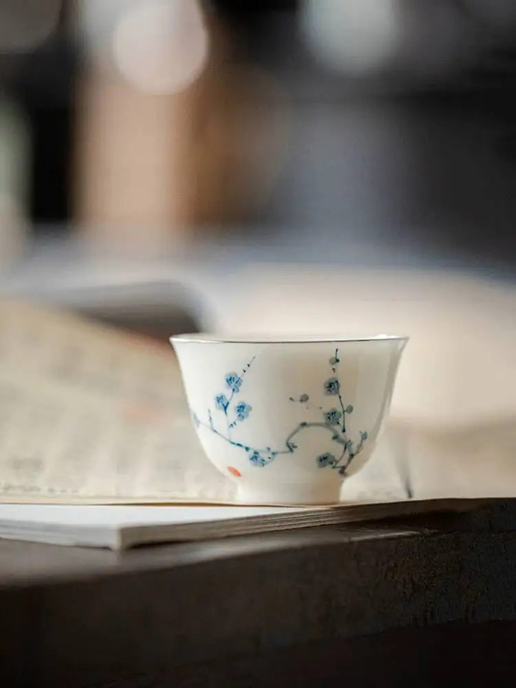 Wuyintang Jade Clay Thin Walled Cup Blue And White Hand Painted Junmei Fuling Cup With Silver Embellished Rim Kung Fu Tea Set