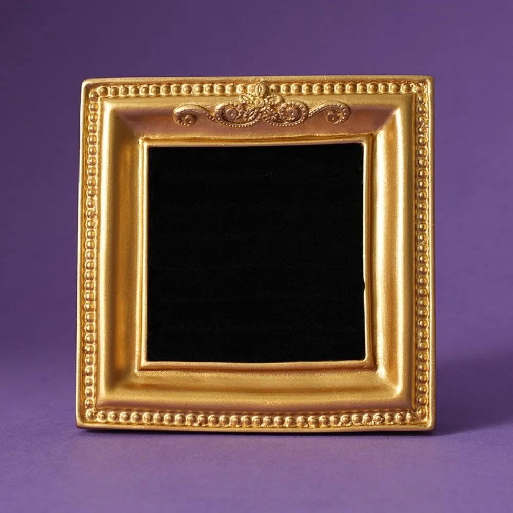 

Vintage Gold Ring Display Stand Velvet Organizer Baroque Design Photo Frame Earring Tray Exquisite Ring Holder