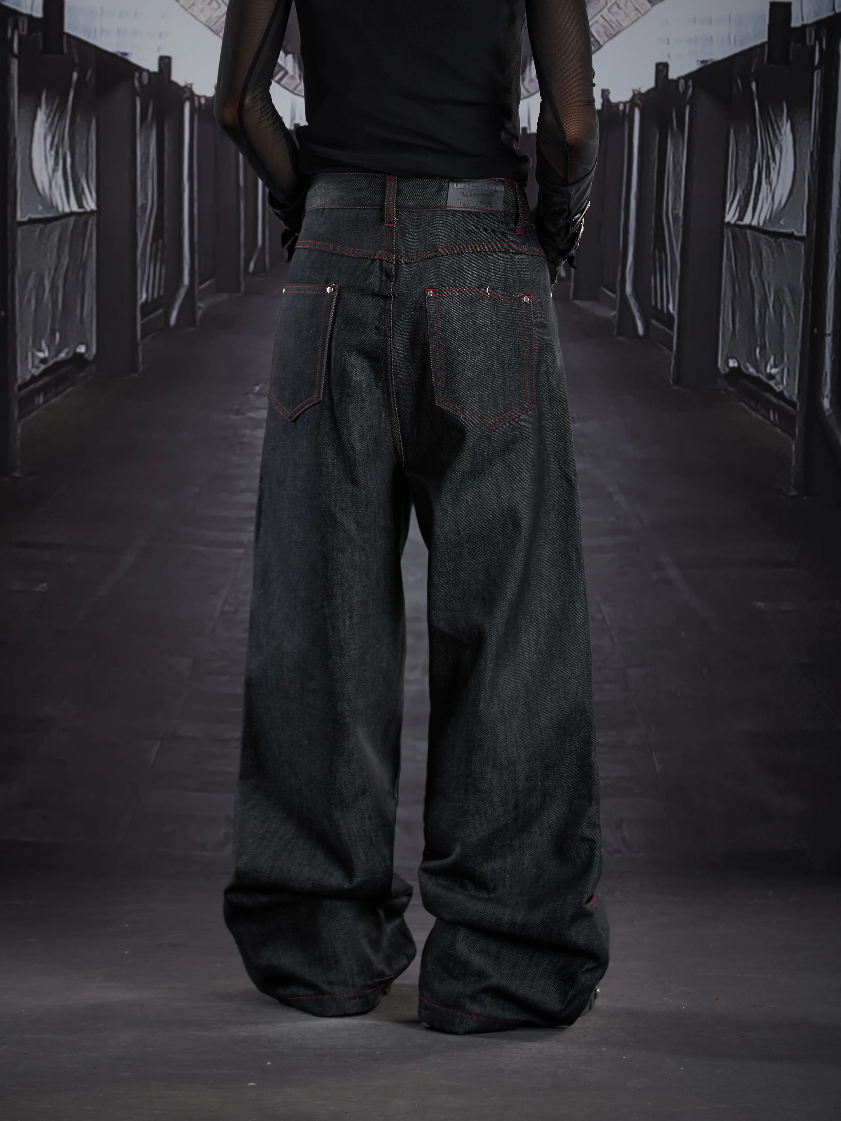 Special-Interest Design Heavy Industry Stitching Deconstructing Rivet Open Line Jeans Loose Straight Trousers Men and Women