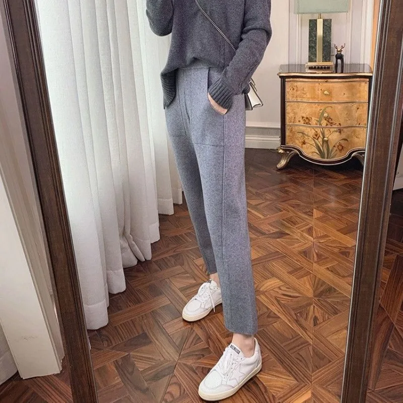 

Knitted pants women autumn and winter woolen wide leg casual pants with high waist drape feeling cashmere radish grandma pants