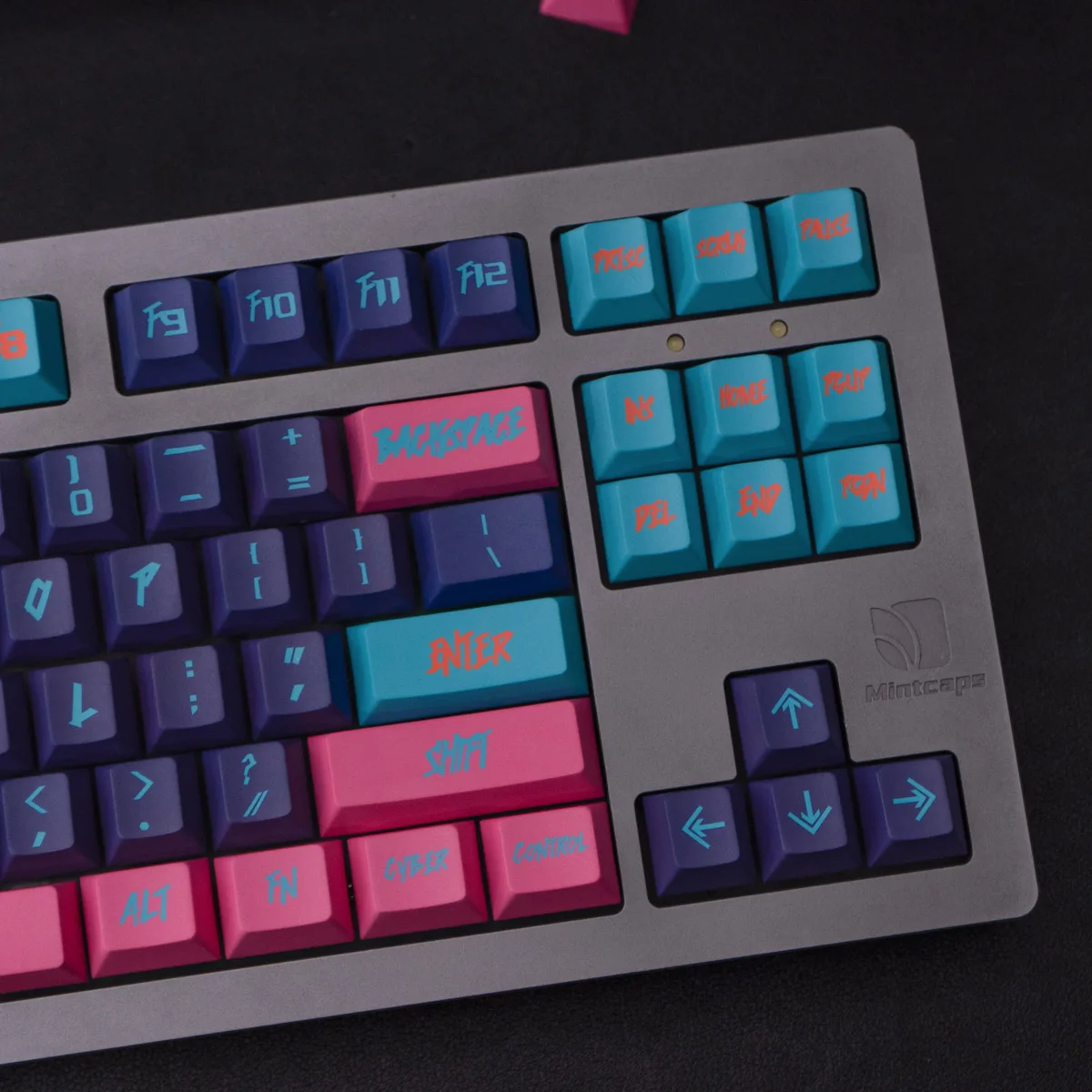 Imagem -04 - Pbt Cyberpunk Keycaps Tintura Sublimação Cereja Altura Rosa Roxo Teclado Mecânico Personalizado Gk61 Anne Pro 2