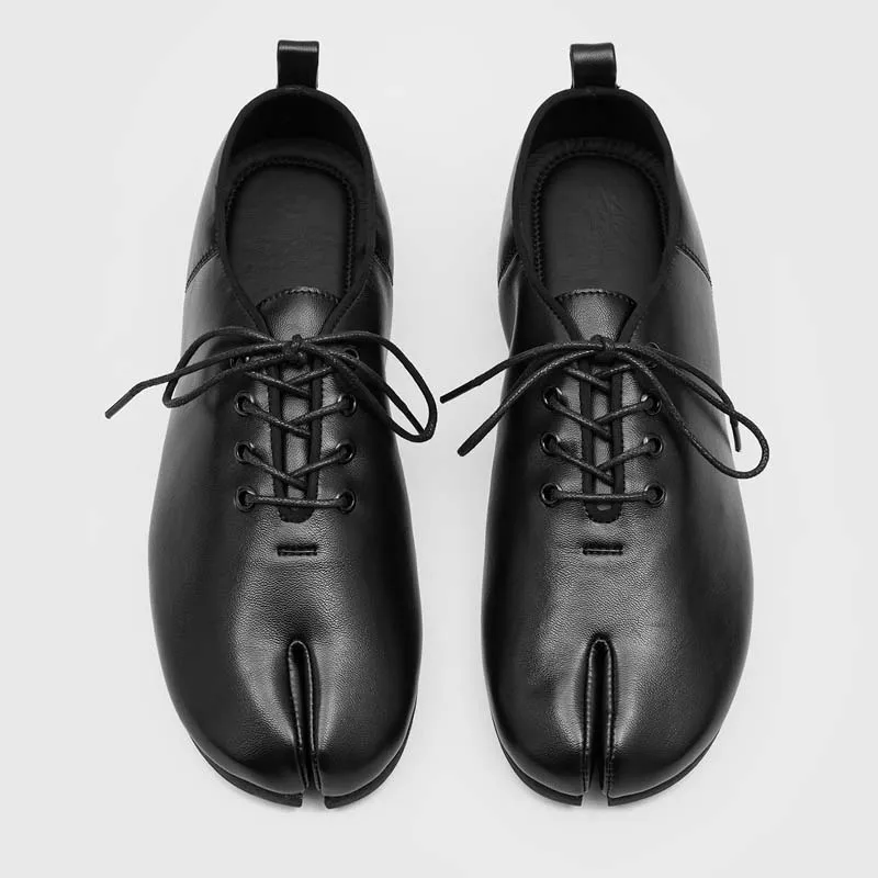 

Internet Famous Popular Men Split Toe Pig Trotter Shoes with Niche Design Sense Retro Soft Sole Fashionable Commuting Single