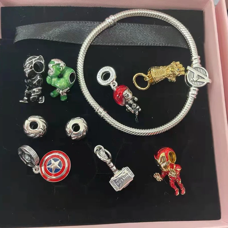 Disney Anime czerwona emalia Spider-Man bransoletka Charms kobiety wyczyลฤ CZ Cartoon Marvel Peter Parker Camera koraliki do Bijoux Making DIY