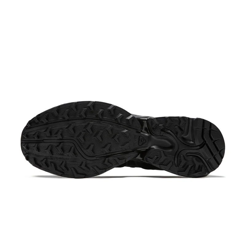 The Salomon XT-Whisper offers excellent stability and cushioning. Unisex lightweight stream-trekking shoes in black. 477620