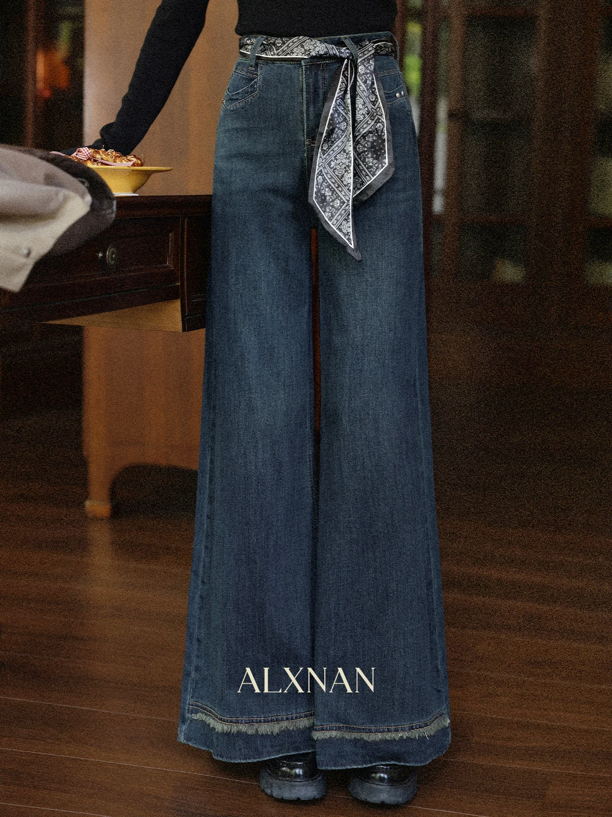 

Джинсы женские South Deer винтажные синие, осенние, прямые, широкие, скрывающие недостатки фигуры, длинные брюки, повседневные, свободного кроя, с завышенной талией