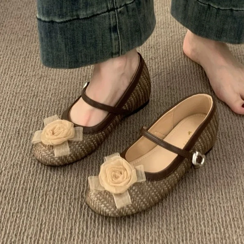

Flower Women Flats Loafers Shoes Casual Summer Sandals 2025 Elegant Mary Jane Shallow Shoes Woman Sneakers Mujer De Zapatillas
