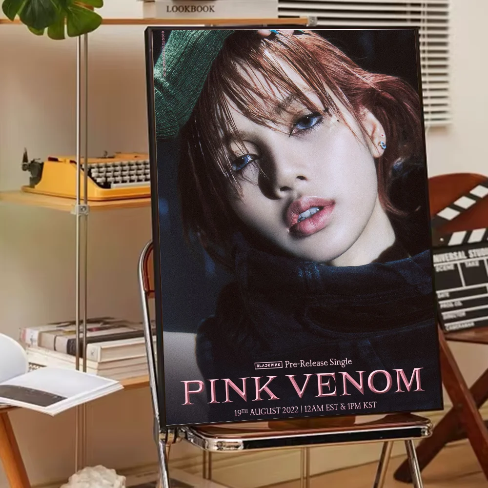 Kpop-B-BlackpinkS L-lisa Poster Fancy Wall Sticker for Living Room Bar Vintage Decorative Painting Middle