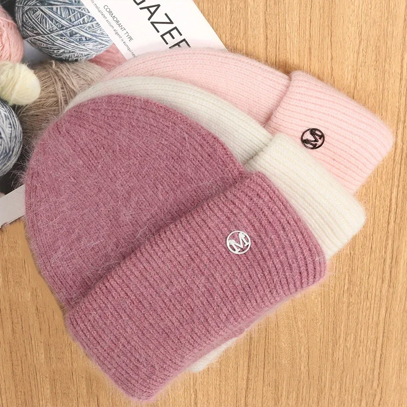 

Designer Letter M Beanies for Women Angora Rabbit Fur Knitted Hat Female Warm Winter Hat Ladies Outdoor Fashion Chapeau Hat