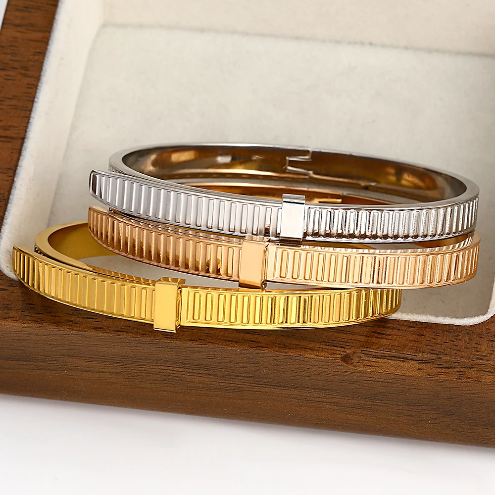 Greatera Stainless Steel Belt Bracelets For Women Men Gold Plated Textured Metal Cuff Bangle Waterproof Colorfast Jewelry Gift