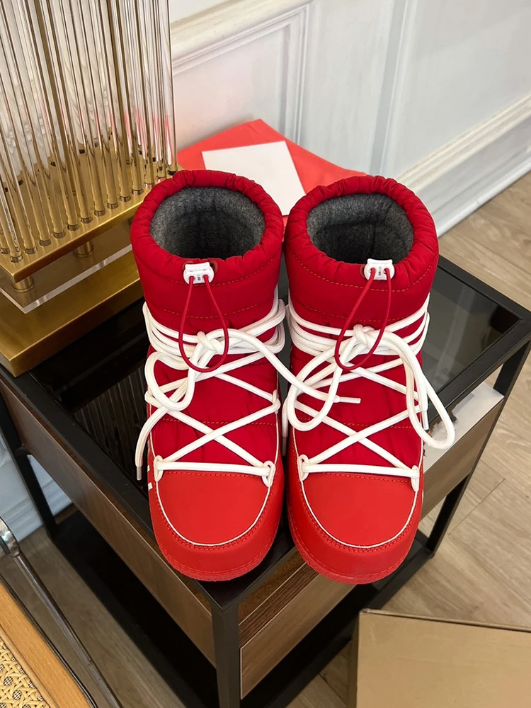 

Spenneooy AutumnWinter New Style Snow Boots Round Head Lace Up Plush Design Woman Fashion black Trend Snow boots