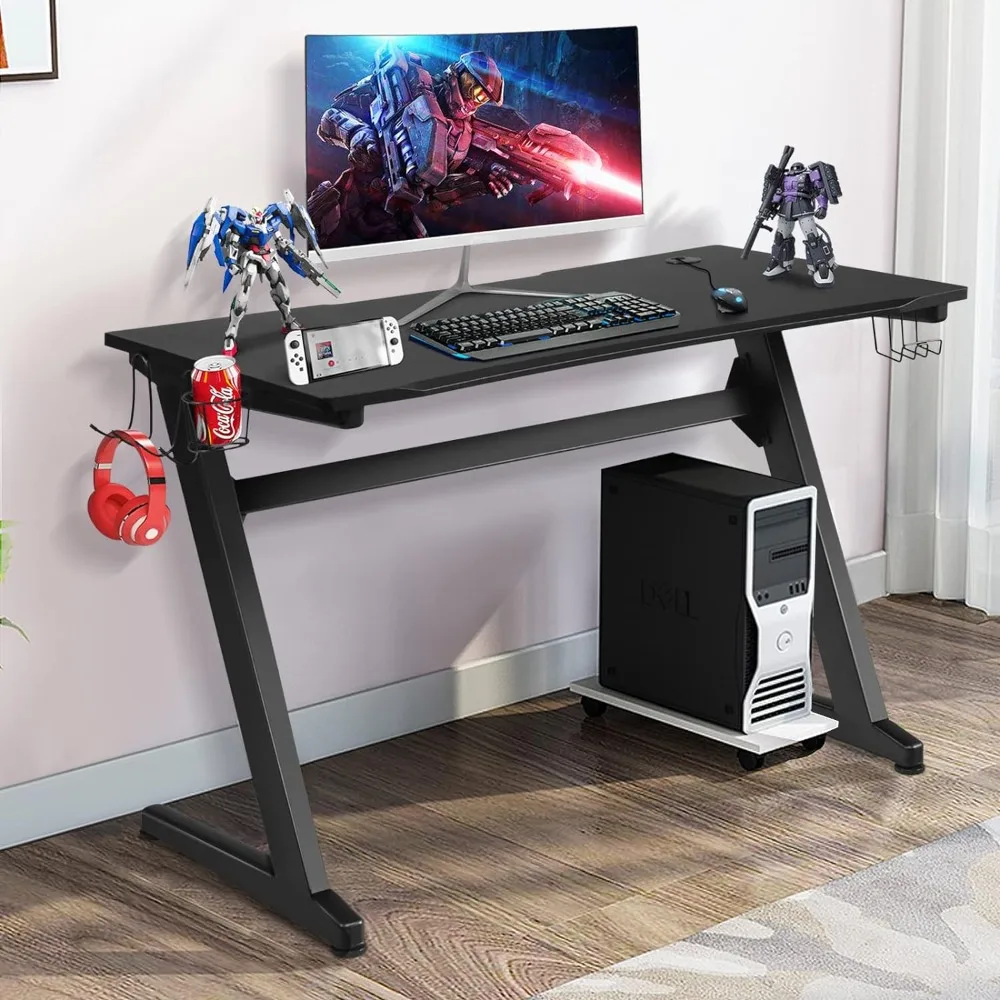 

Gaming Desk, Z-Shaped Home Office Computer Desk with Carbon Fiber Surface, Racing Style Gamer Workstation with Cu