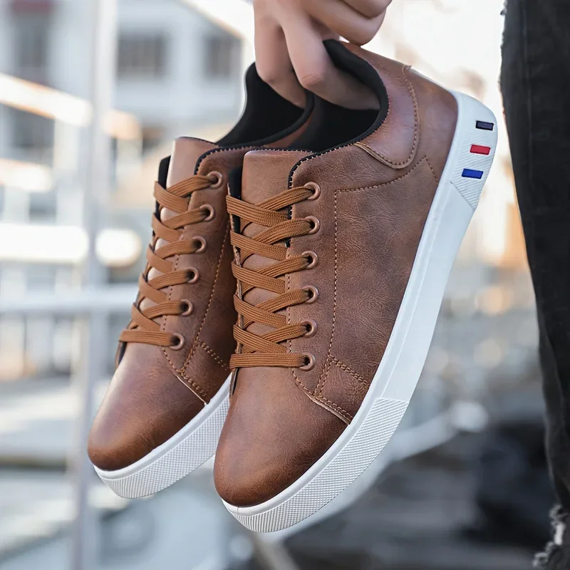 Men's Shoes New Men's Casual Sneakers Fashionable Thick Sole Lace Up Casual Shoes High Quality Zapatillas Hombre Male Sneakers