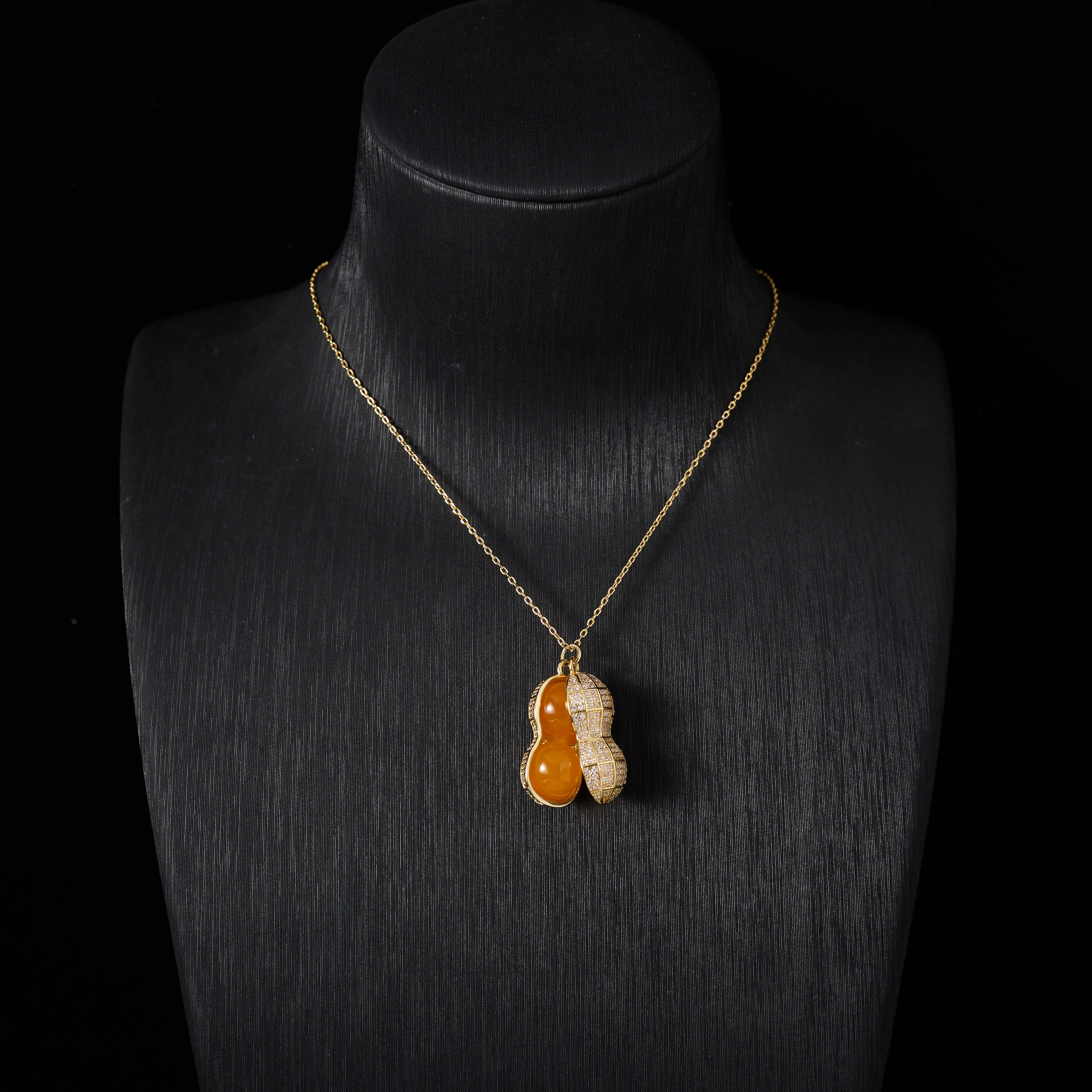 IN JEWELIFE Unique Creative Peanut Bead Pendant Chain Cubic Zirconia Necklaces for Women With Stones Things for Moms Jewelry