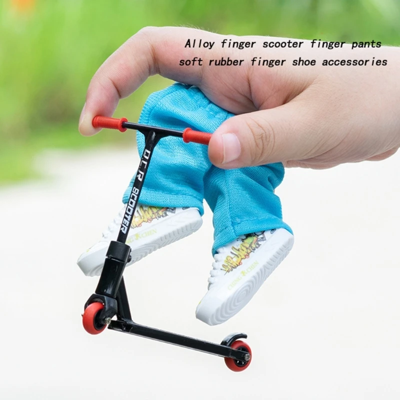 4 Stks/set Volwassen Tiener Metaallegering Vinger Scooter Speelgoed Met Mini Broek En Schoenen Nieuwigheid Plezier Toets Fidgets Speelgoed Voor mannen Jongen