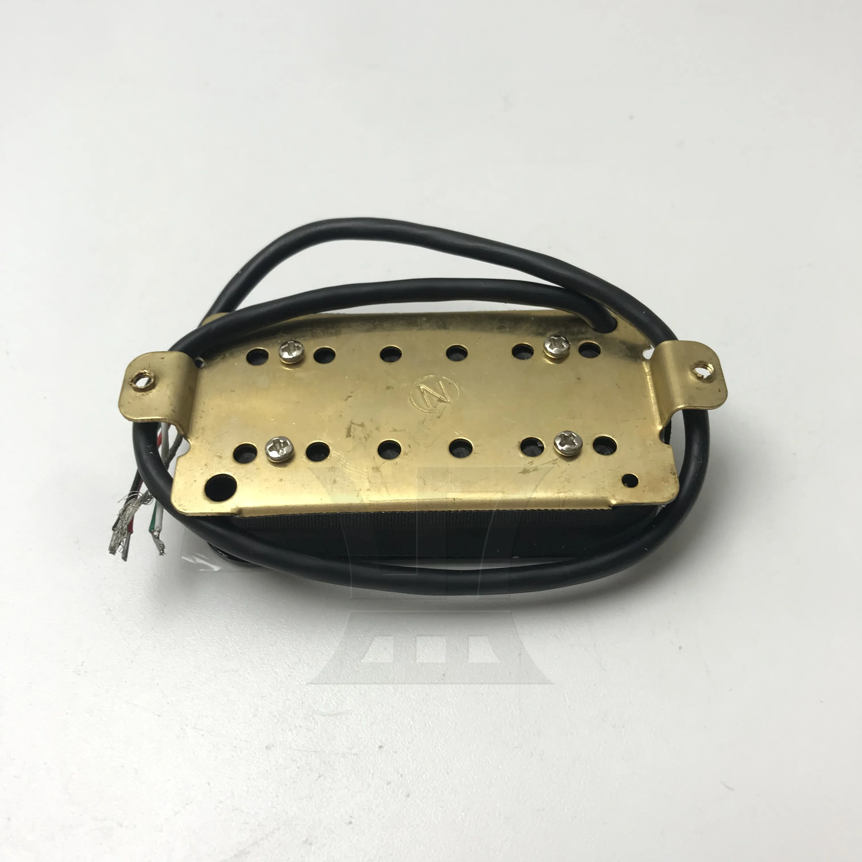 

Yibuy 1pc Electric Guitar Double Coil Neck Pickup Black for Noise Cancellation