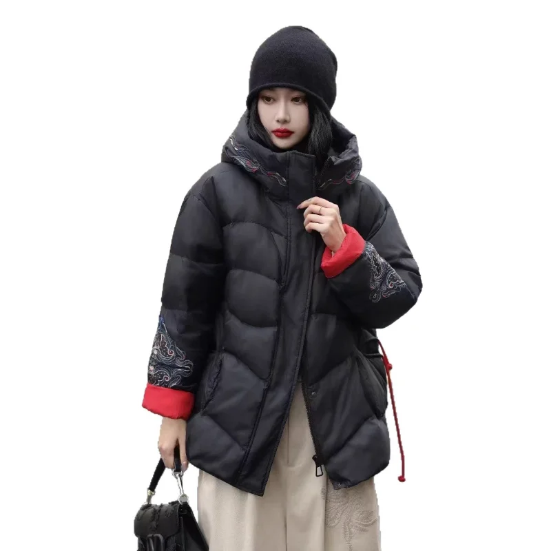 سترة نسائية قصيرة للشتاء 2025 نمط جديد فضفاض مناسب للركاب معطف دافئ أنيق #6