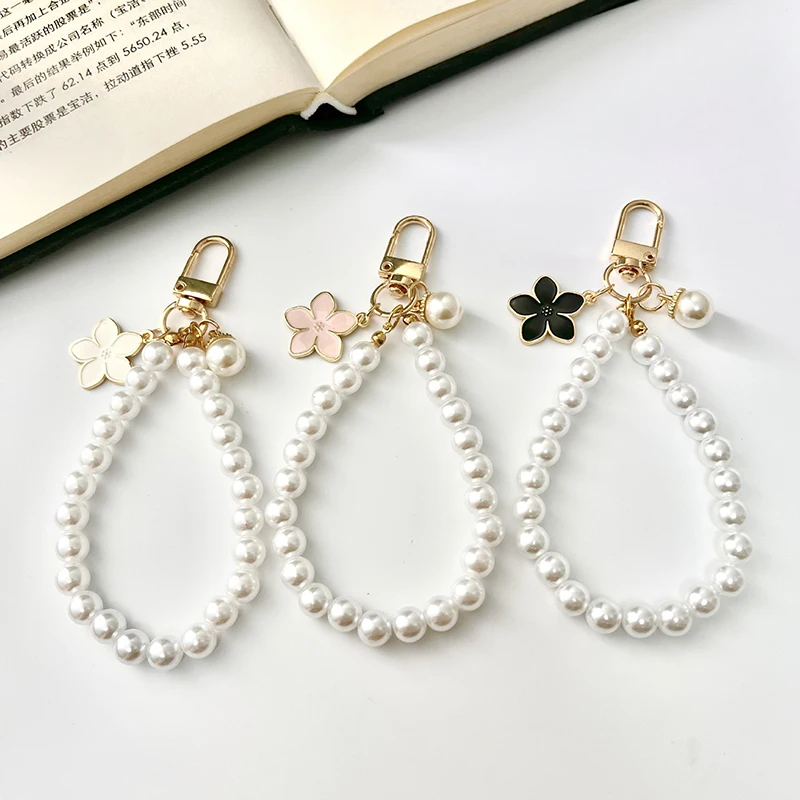 Cute Pearl For Bag Bracelet Keychain Handmade Wristlet Key Ring Pendants for Women Girls Handbag Decor Jewelry Gift Accessories