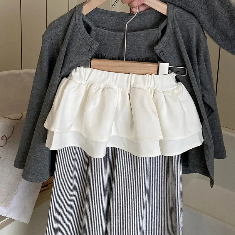 

Girl's Cartoon Letter Suspender+cardigan 2025 Spring New Striped Pants Short Skirt Fart Curtain Set